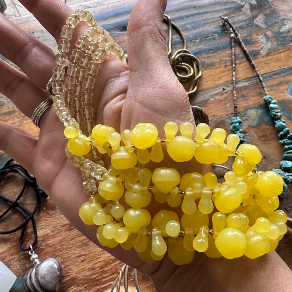 Vintage Glass Yellow Beaded Necklace